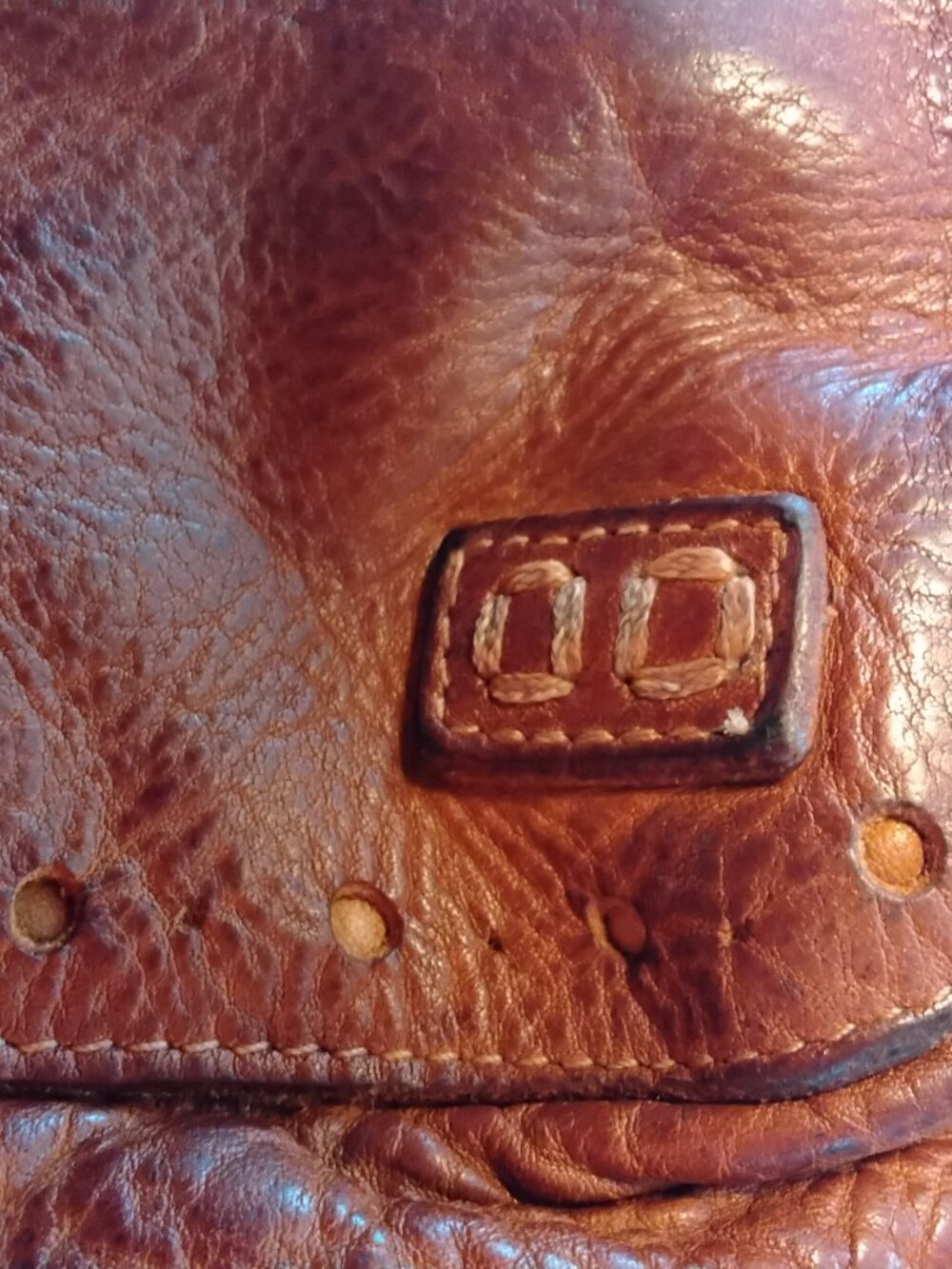 BED STU BROWN LEATHER SMALL CROSSBODY/PURSE - Picture 4 of 14
